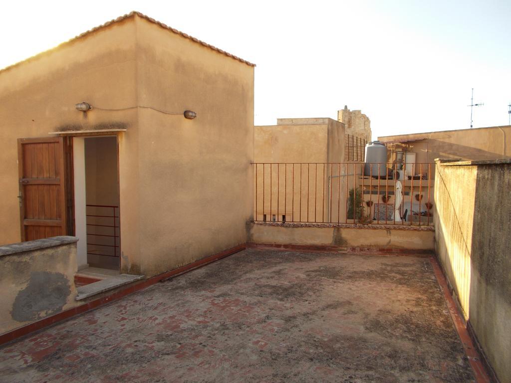 Zia Silvana Apartment Trapani Exteriör bild