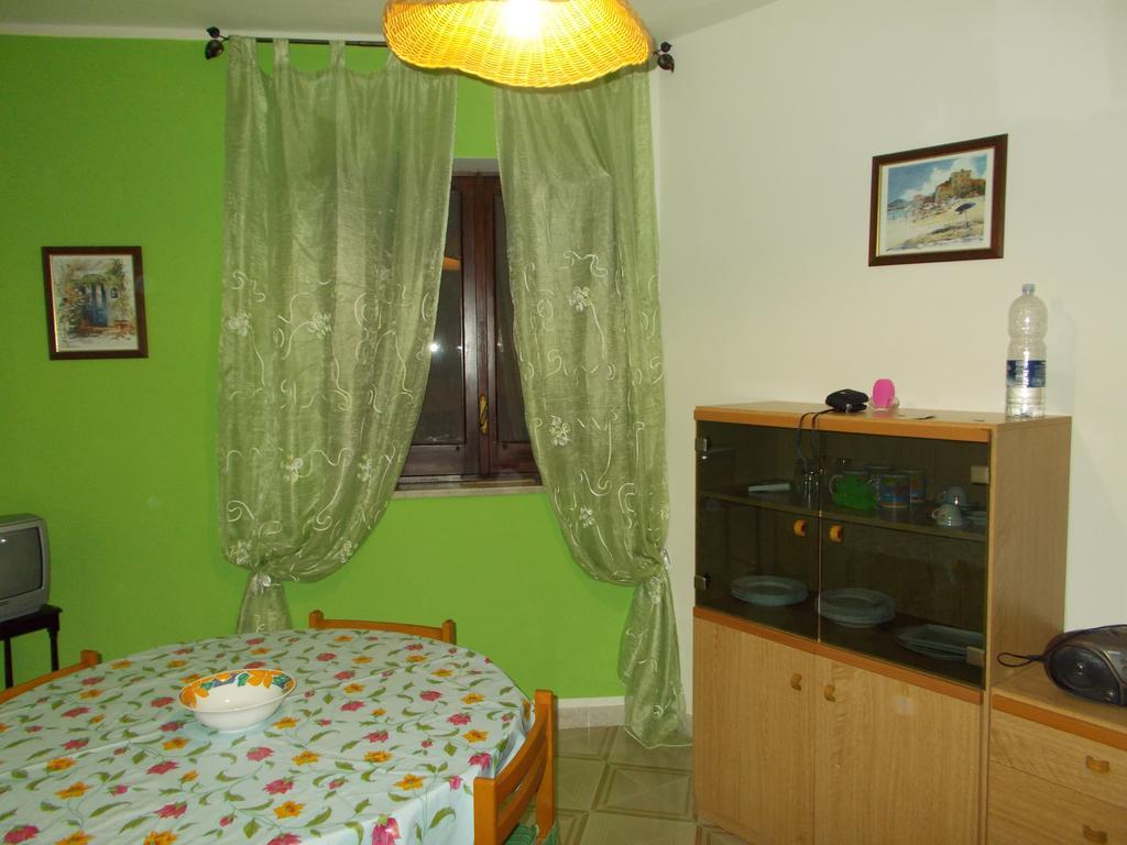 Zia Silvana Apartment Trapani Exteriör bild